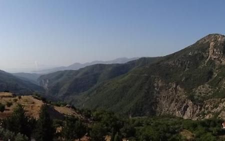 Koustenis Village Dimitsana Bagian luar foto