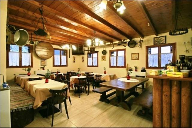Koustenis Village Dimitsana Bagian luar foto